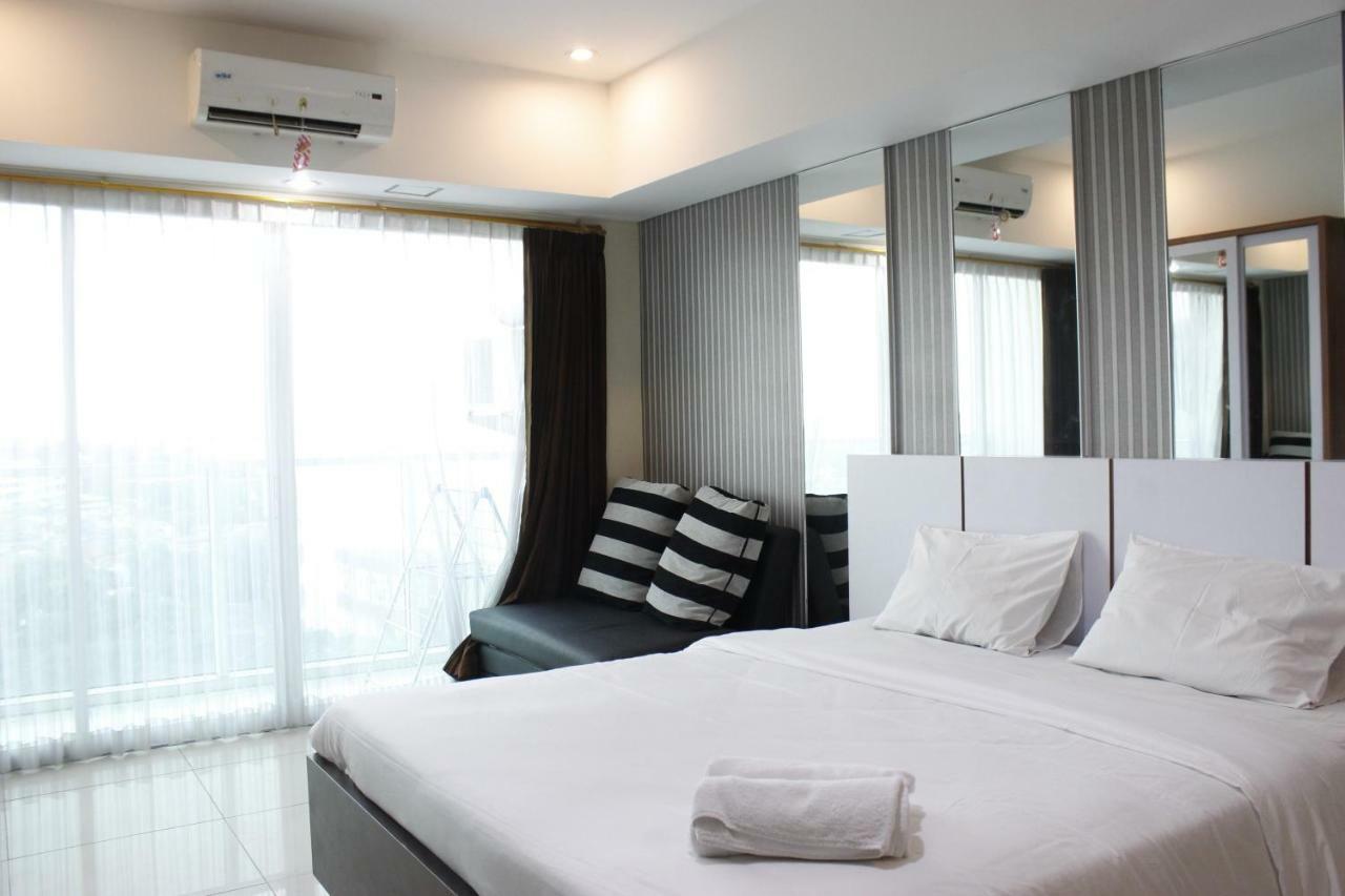 Bright Studio @ Tamansari La Grande Apartment By Travelio Бандунг Екстериор снимка